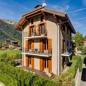 villa-mont-blanc.hotels-rhonealpes.com/