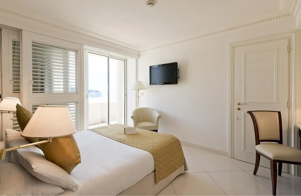 Hôtel West End Promenade Nice